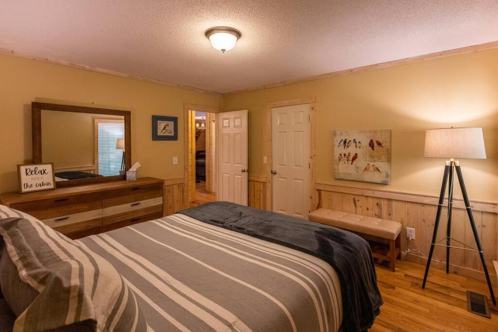קליבלנד Pet Friendly Luxury Cabin Near Helen With Fire Pit מראה חיצוני תמונה