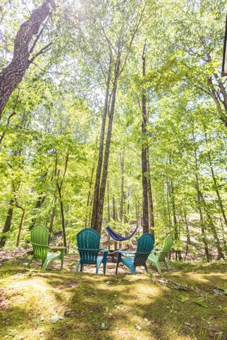 קליבלנד Pet Friendly Luxury Cabin Near Helen With Fire Pit מראה חיצוני תמונה